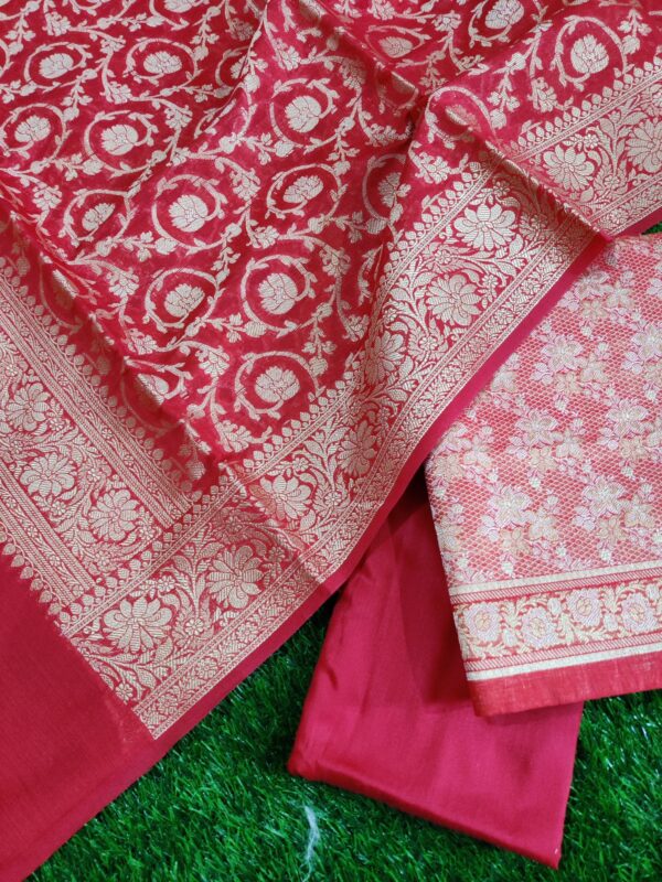 Red Banarasi Cotton Silk Tanchuyi Brocade Weaved Unstitched Salwar Kameez Set.